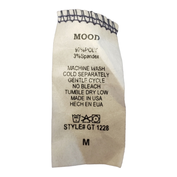 MOOD Brand. Super soft. Scoop neck crop tops. NEW (319) - Picture 3 of 5